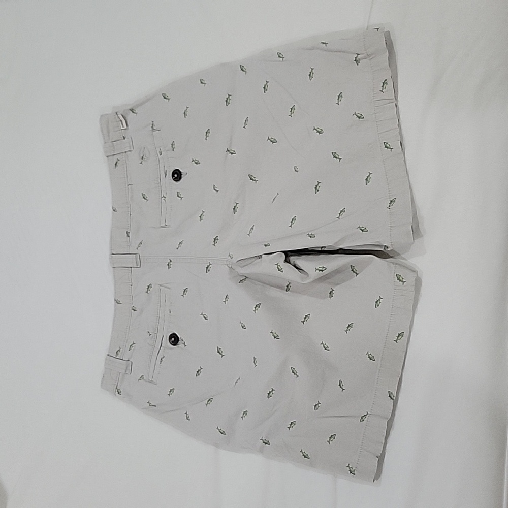 Magellan Men's shorts - Picture 2 of 4